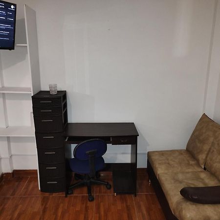 Noras Homestay Laureles Medellín Extérieur photo