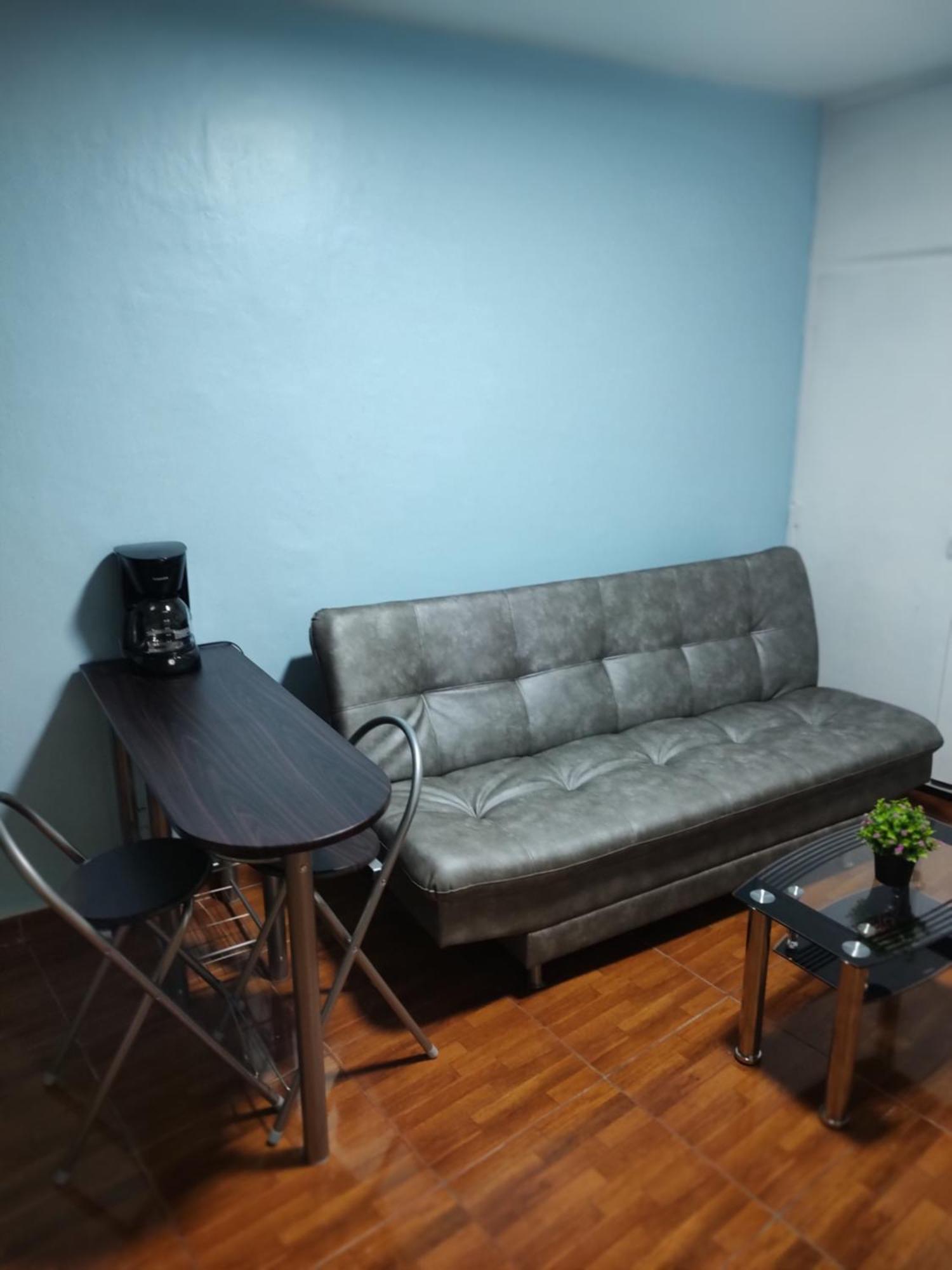 Noras Homestay Laureles Medellín Extérieur photo